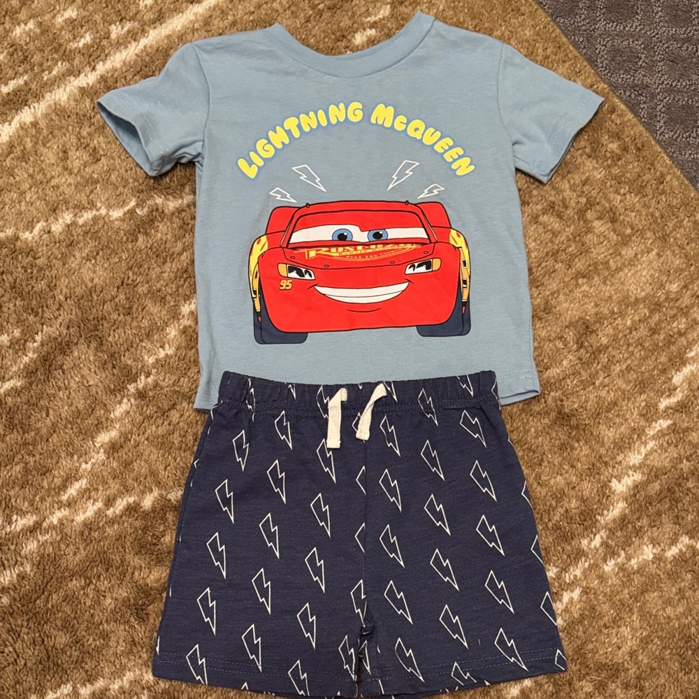 Kids Lightning McQueen T-Shirt and Shorts Set